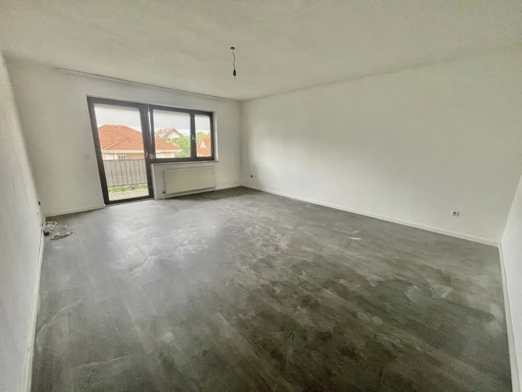 3-Zimmer-Wohnung mieten in Baden – 92 m², € 1.162