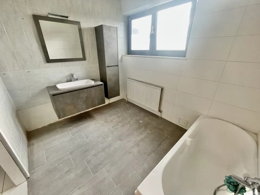 3-Zimmer-Wohnung mieten in Baden – 92 m², € 1.162 – Bild 4 von 9