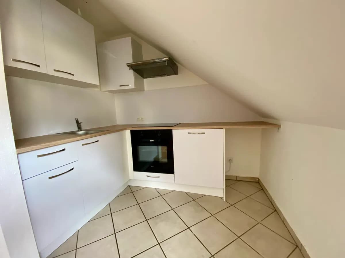 1-Zimmer-Wohnung mieten in Liezen – 39 m², € 448 – Bild 2 von 4