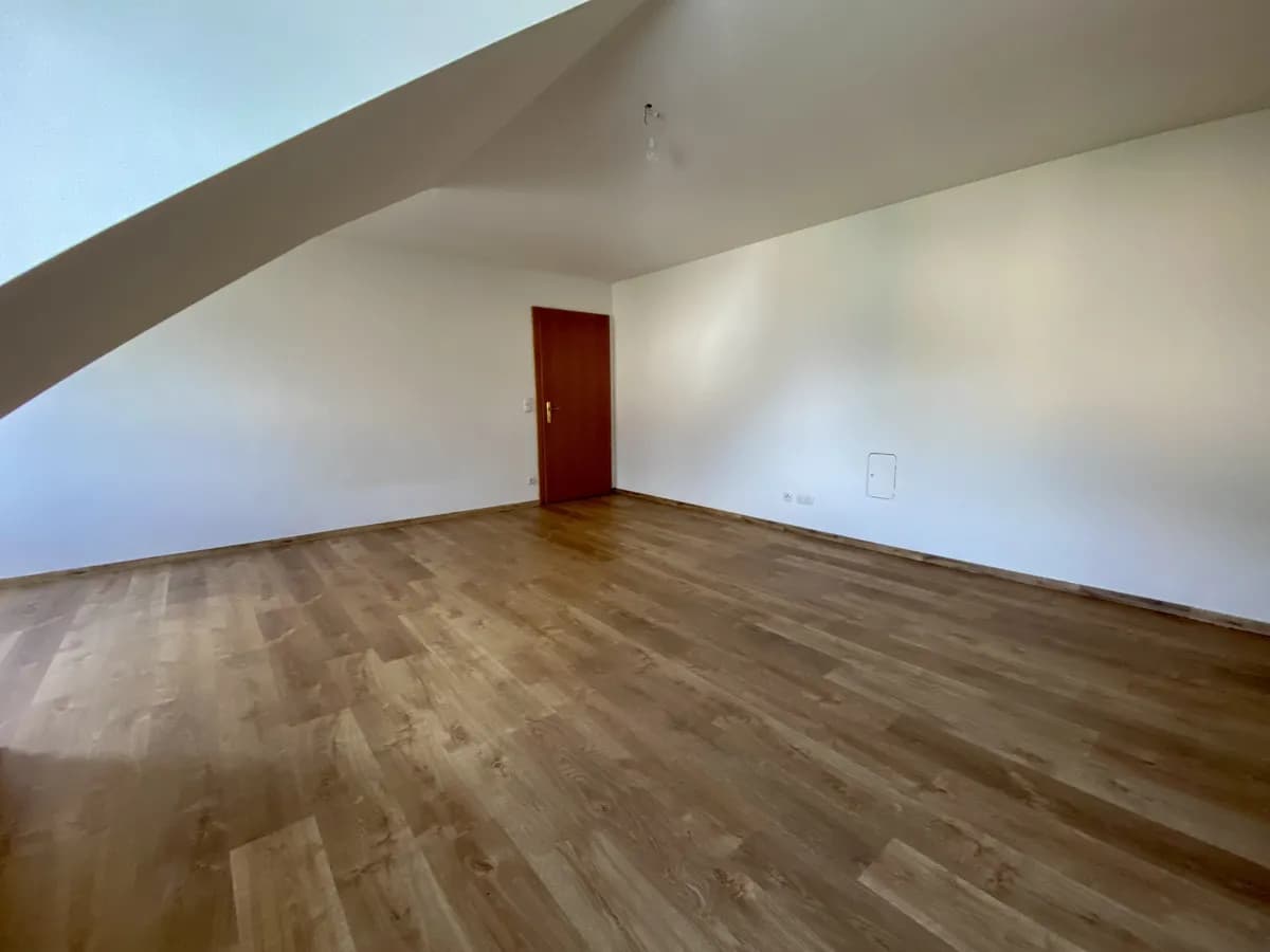 1-Zimmer-Wohnung mieten in Liezen – 39 m², € 448 – Bild 3 von 4