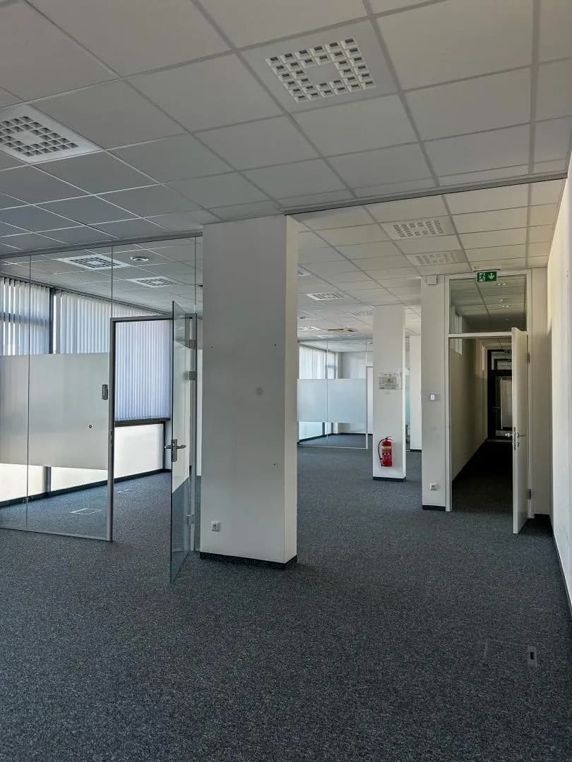 3-Zimmer-Gewerbeimmobilie mieten in Freistadt – 114 m², € 2.076