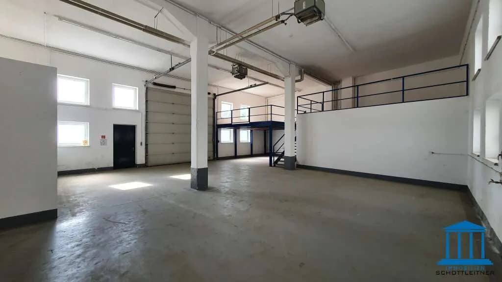 Gewerbeimmobilie mieten in Wiener Neustadt – 269 m², € 2.164