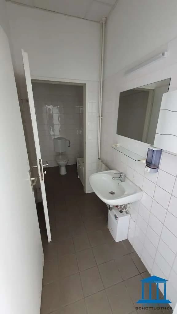 Gewerbeimmobilie mieten in Wiener Neustadt – 269 m², € 2.164 – Bild 16 von 20