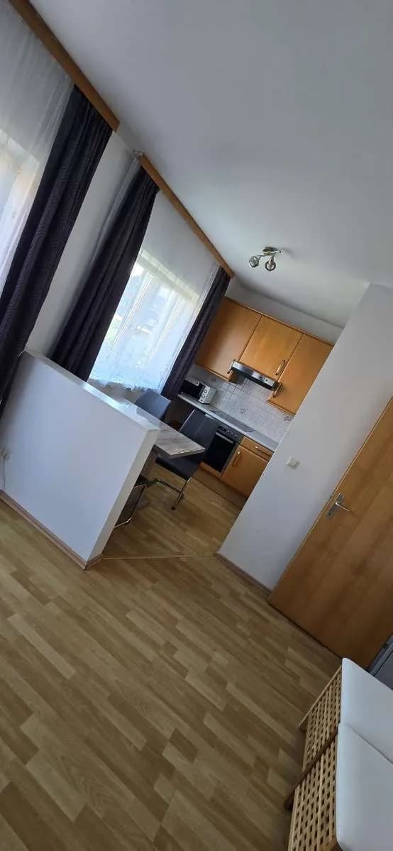 2-Zimmer-Wohnung mieten in Graz – 47 m², € 750 – Bild 2 von 13