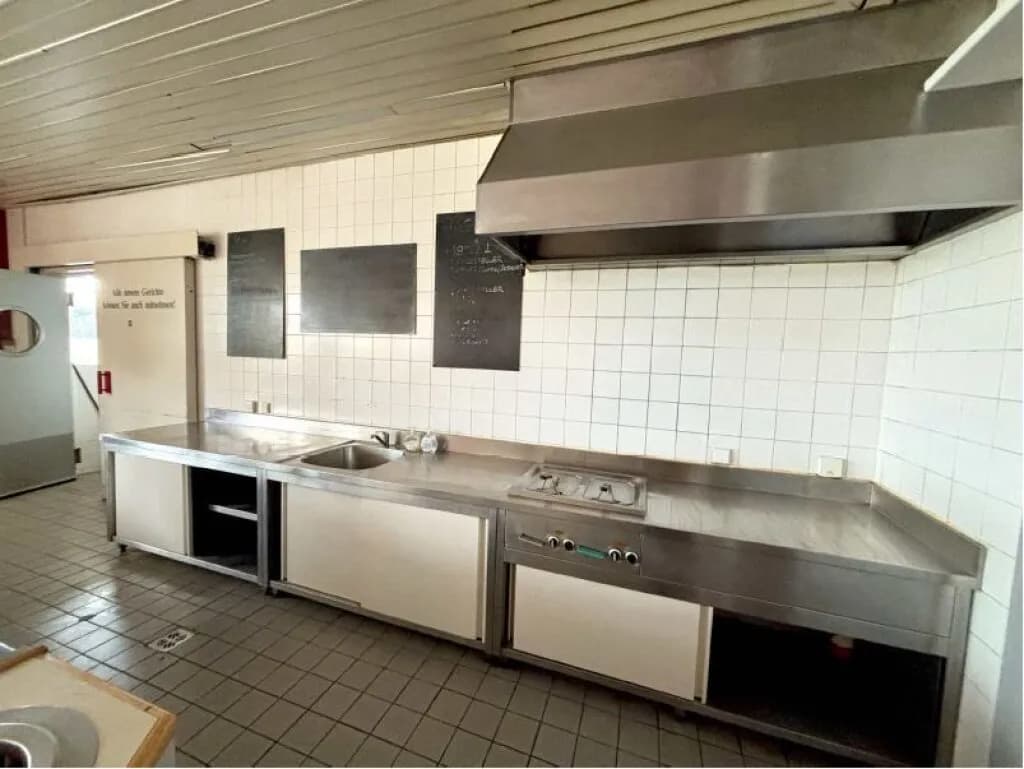 Gewerbeimmobilie mieten in Mödling – 197 m², € 2.075 – Bild 11 von 16