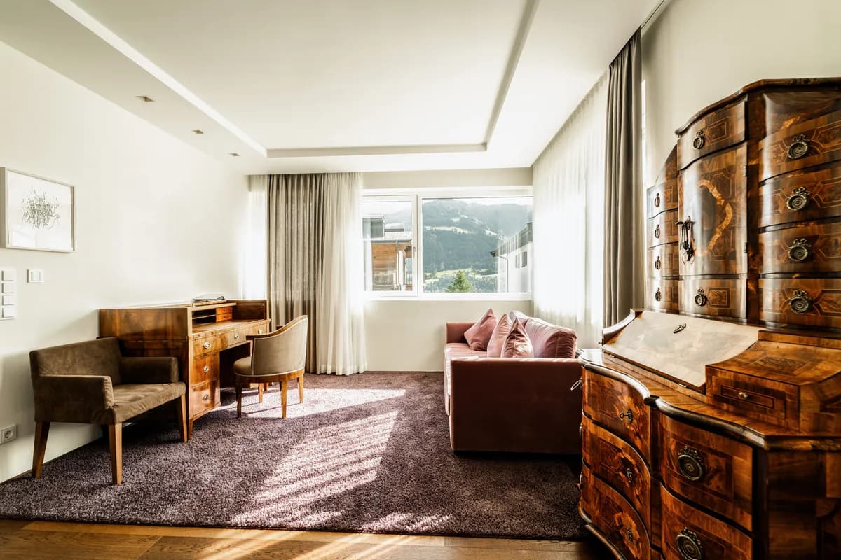 7-Zimmer-Wohnung kaufen in Kitzbühel – 297 m², € 7.500.000 – Bild 3 von 12