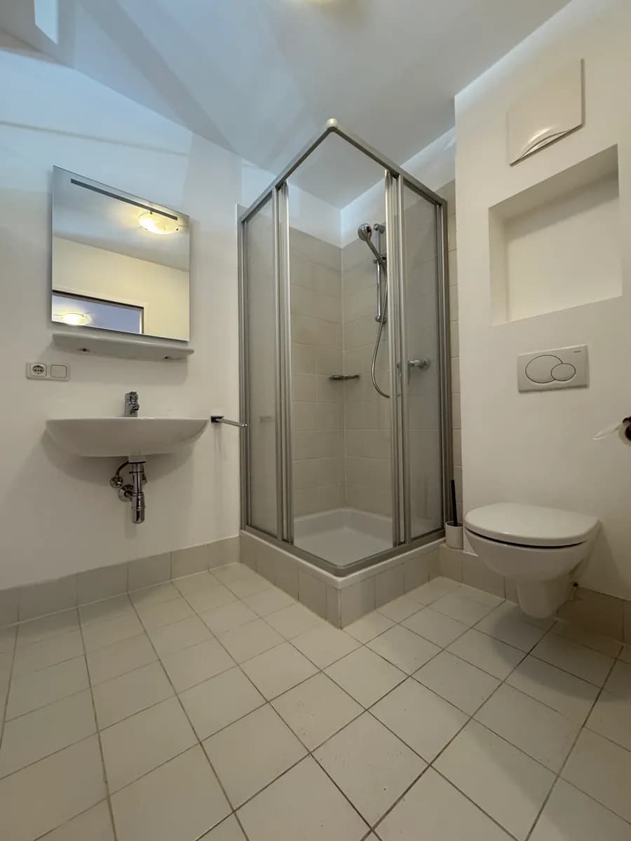 1-Zimmer-Wohnung mieten in Kitzbühel – 23 m², € 550 – Bild 4 von 7