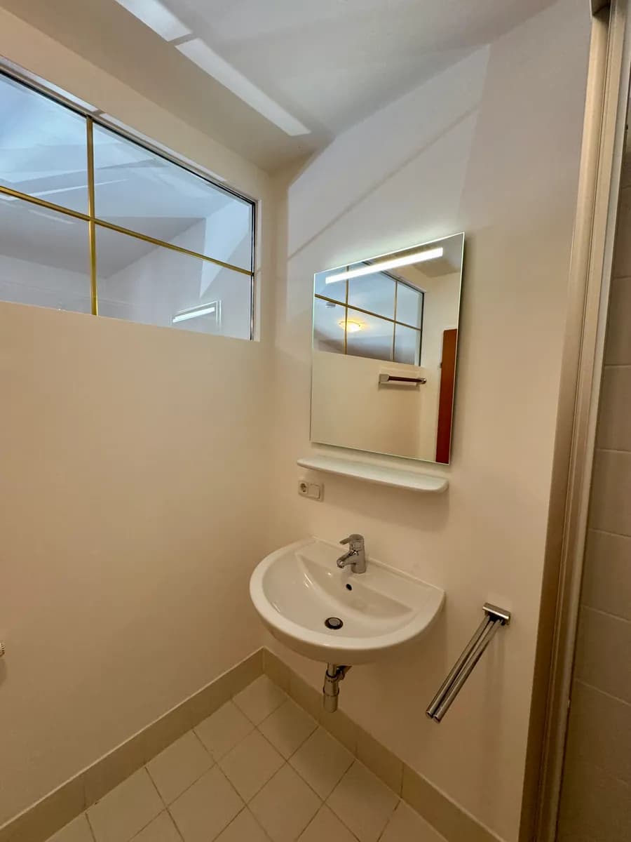 1-Zimmer-Wohnung mieten in Kitzbühel – 23 m², € 550 – Bild 5 von 7