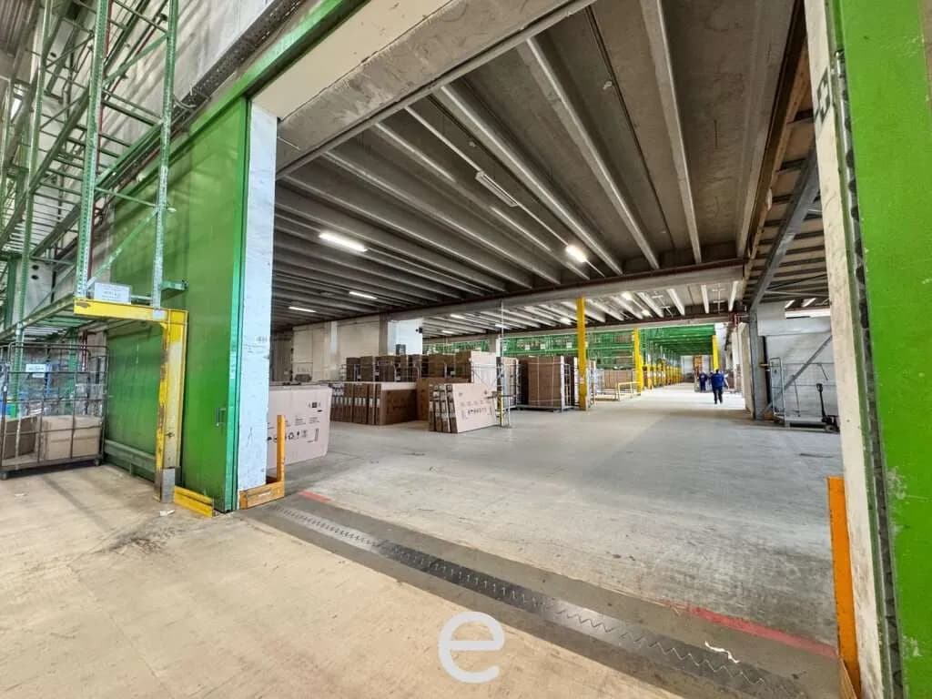 Gewerbeimmobilie mieten in Sankt Pölten – 5 476 m², € 5 – Bild 8 von 12