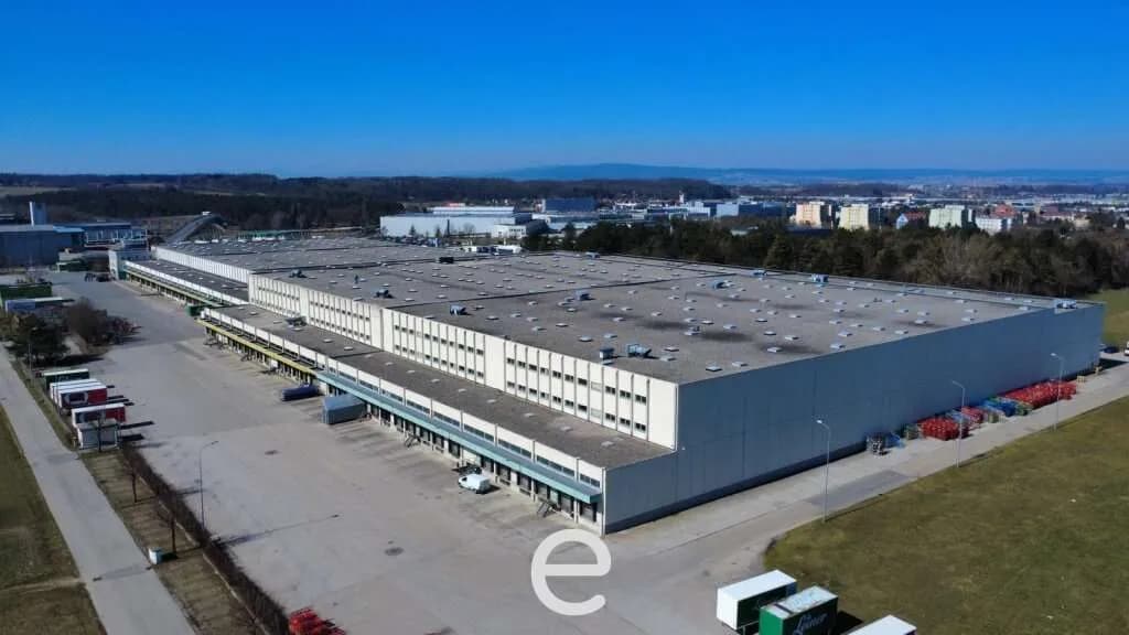 Gewerbeimmobilie mieten in Sankt Pölten – 4 089 m², € 2