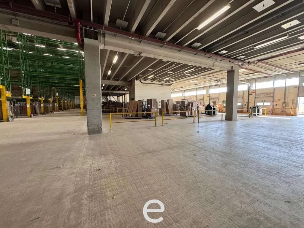 Gewerbeimmobilie mieten in Sankt Pölten – 4 395 m², € 5 – Bild 16 von 16
