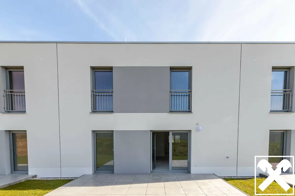 5-Zimmer-Haus kaufen in Vöcklabruck – 141 m², € 359.000 – Bild 2 von 16