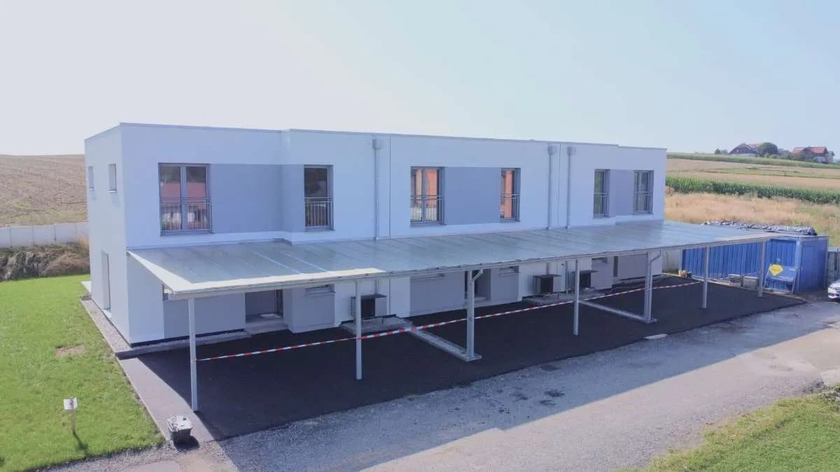 5-Zimmer-Haus kaufen in Vöcklabruck – 141 m², € 359.000 – Bild 21 von 22