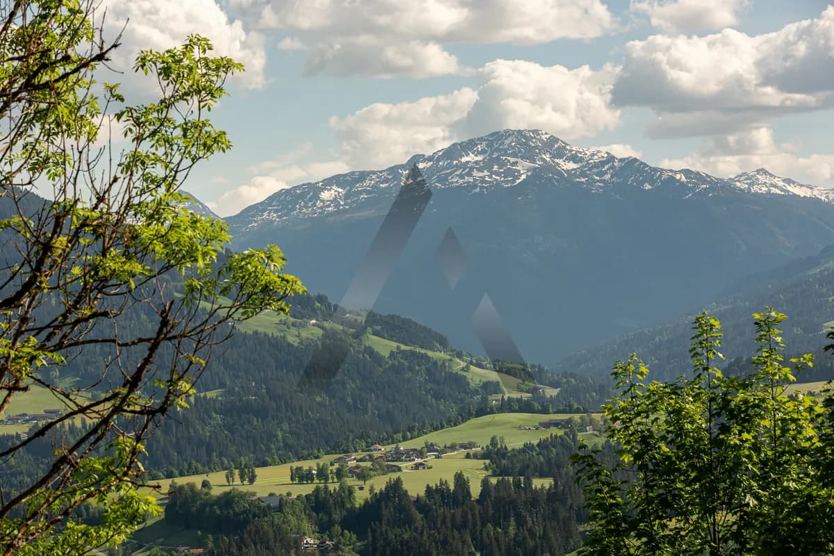 Grundstück kaufen in Kitzbühel – 1 580 m² – Bild 3 von 17