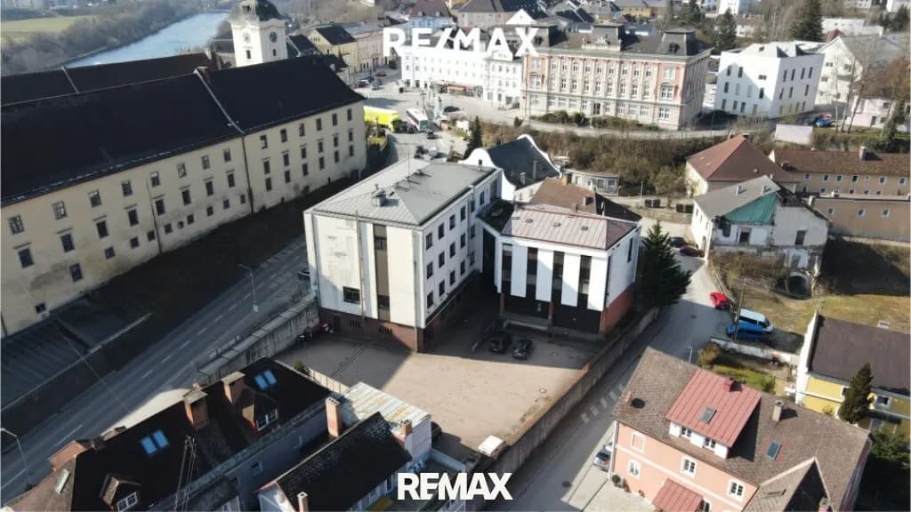 Gewerbeimmobilie mieten in Wels-Land – 150 m², € 1.050 – Bild 2 von 12