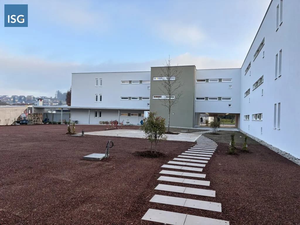 3-Zimmer-Wohnung mieten in Vöcklabruck – 75,31 m², € 874 – Bild 2 von 13