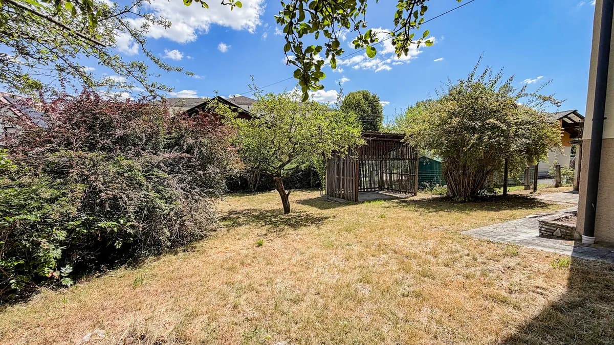 6-Zimmer-Gewerbeimmobilie kaufen in Vöcklabruck – 185 m², € 325.000 – Bild 3 von 23