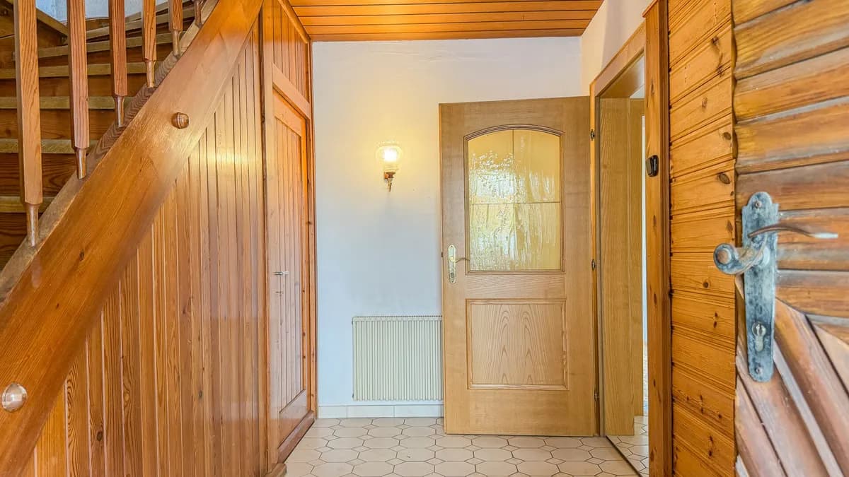 6-Zimmer-Gewerbeimmobilie kaufen in Vöcklabruck – 185 m², € 325.000 – Bild 11 von 23