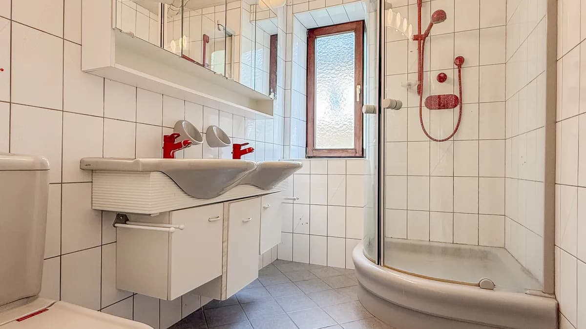 6-Zimmer-Gewerbeimmobilie kaufen in Vöcklabruck – 185 m², € 325.000 – Bild 18 von 23