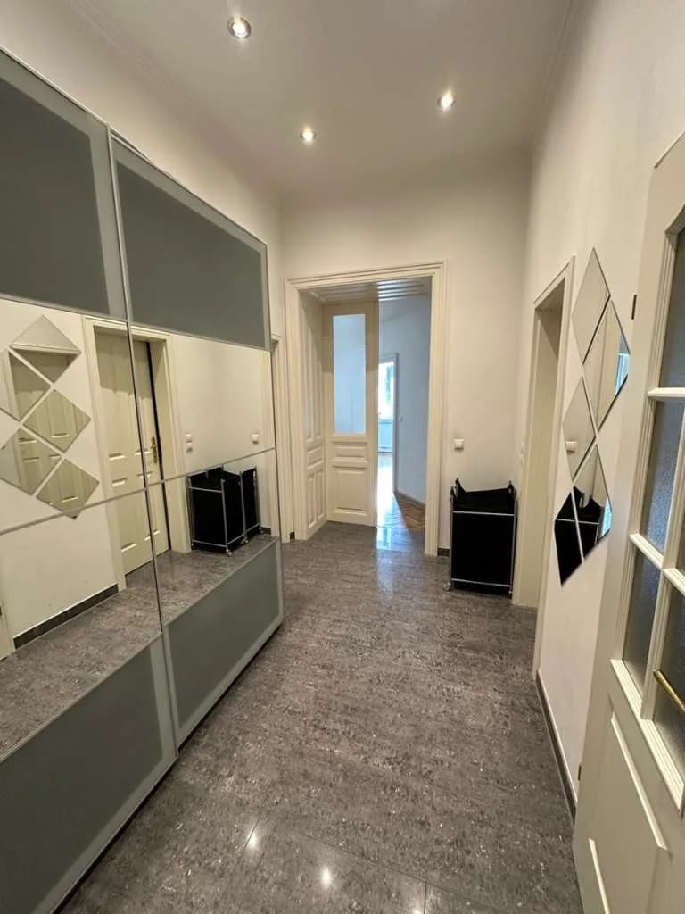 2-Zimmer-Wohnung kaufen in Wien – 64 m², € 269.000 – Bild 1 von 14