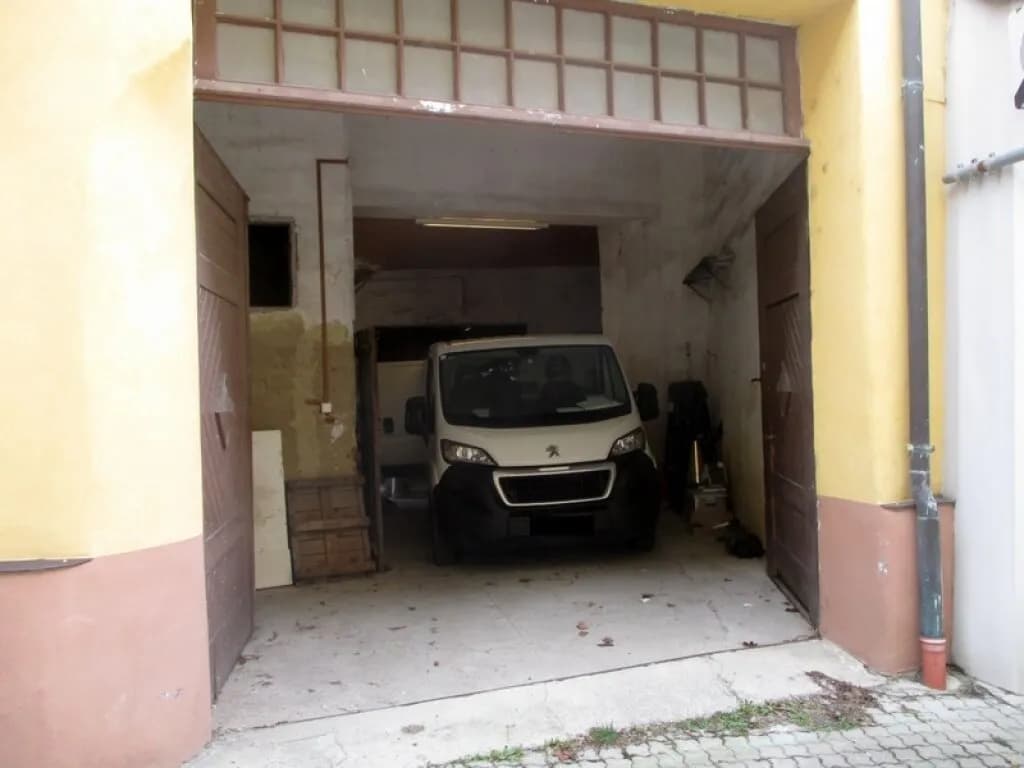 1-Zimmer-Gewerbeimmobilie mieten in Horn – 86 m², € 1.000 – Bild 7 von 9