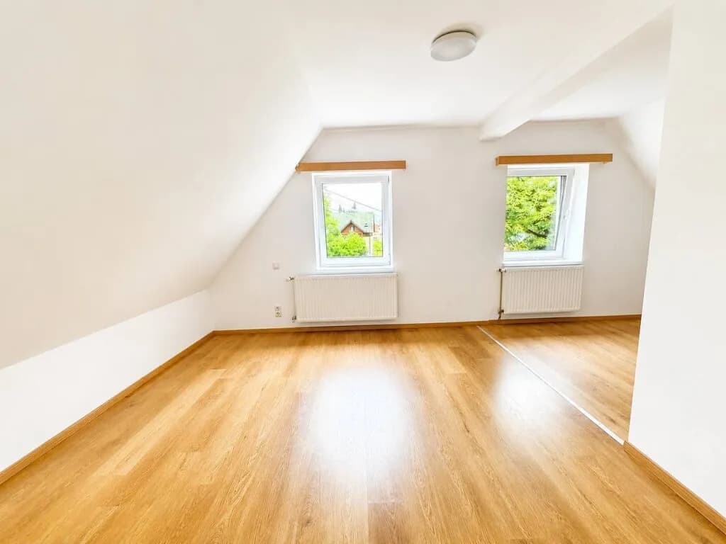 3-Zimmer-Wohnung mieten in Graz – 91,9 m², € 1.033 – Bild 2 von 12
