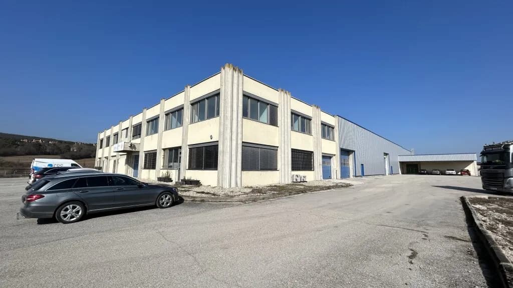 Gewerbeimmobilie kaufen in Wiener Neustadt Land – € 6.000.000 – Bild 2 von 40