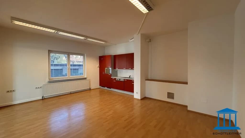 4-Zimmer-Gewerbeimmobilie mieten in Wiener Neustadt – 111 m², € 880 – Bild 3 von 22