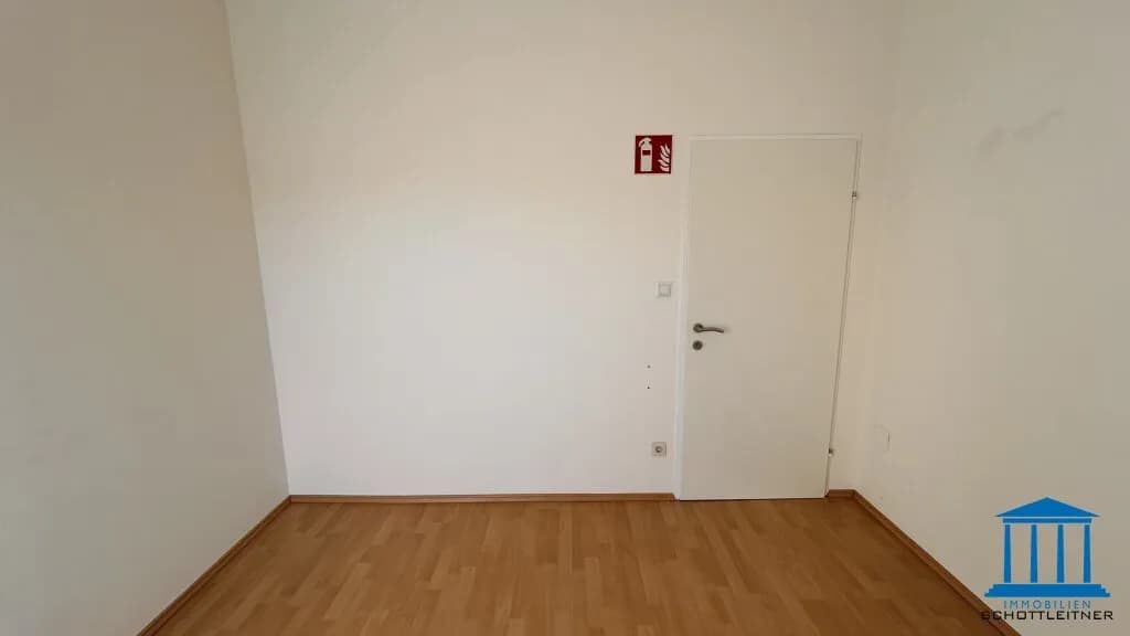 4-Zimmer-Gewerbeimmobilie mieten in Wiener Neustadt – 111 m², € 880 – Bild 8 von 22