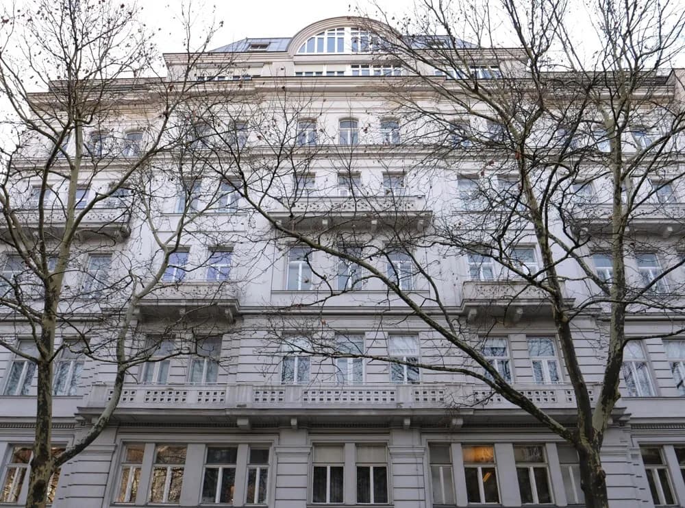 Gewerbeimmobilie mieten in Wien – € 16 – Bild 1 von 8