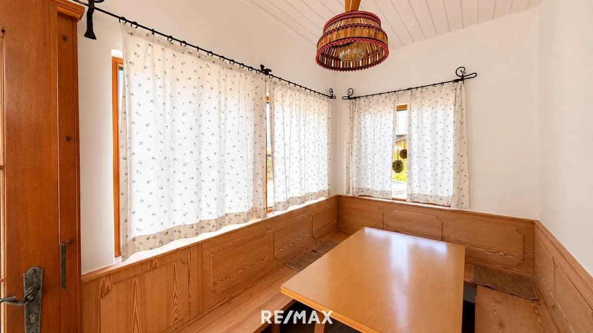 16-Zimmer-Gewerbeimmobilie kaufen in Kirchdorf an der Krems – 262 m², € 380.000 – Bild 5 von 12