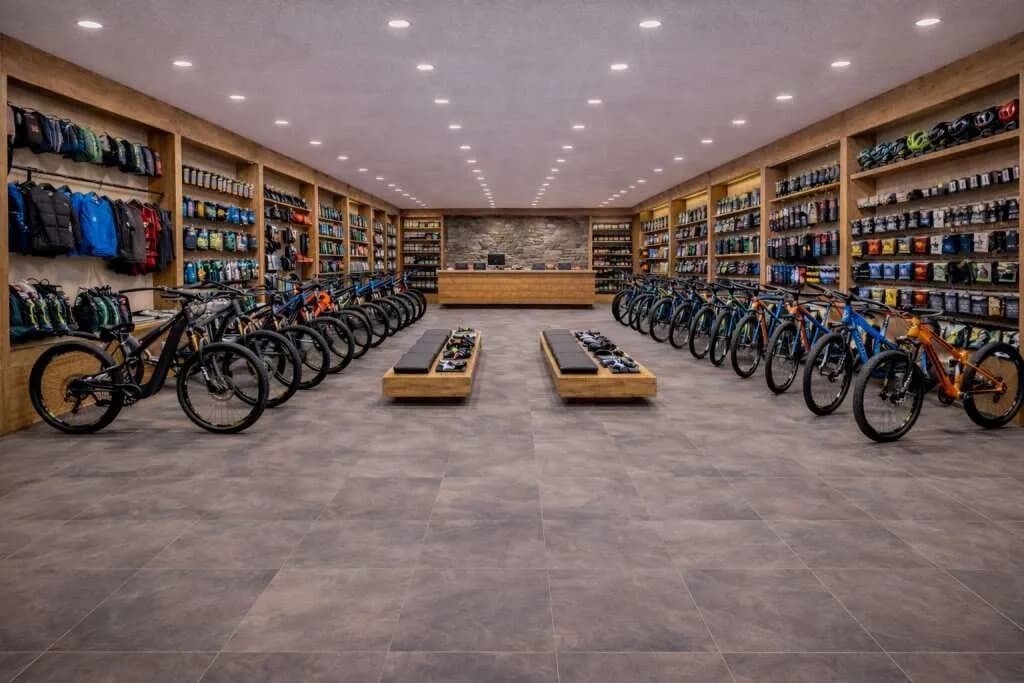 Gewerbeimmobilie kaufen in Liezen – 75 m², € 940.613