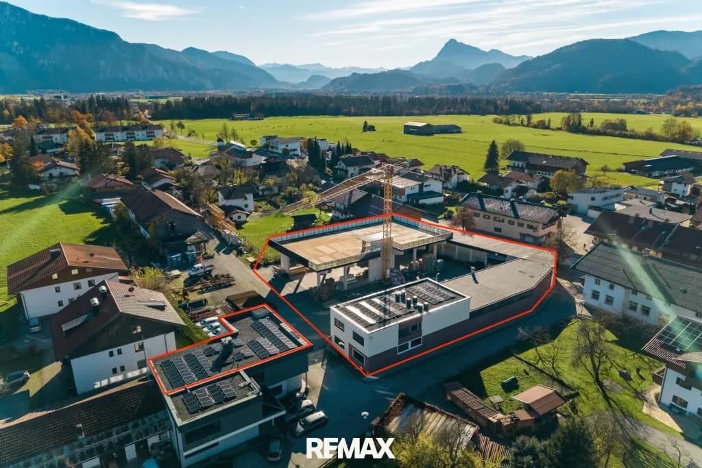 Gewerbeimmobilie mieten in Kufstein – 2 250 m² – Bild 1 von 10