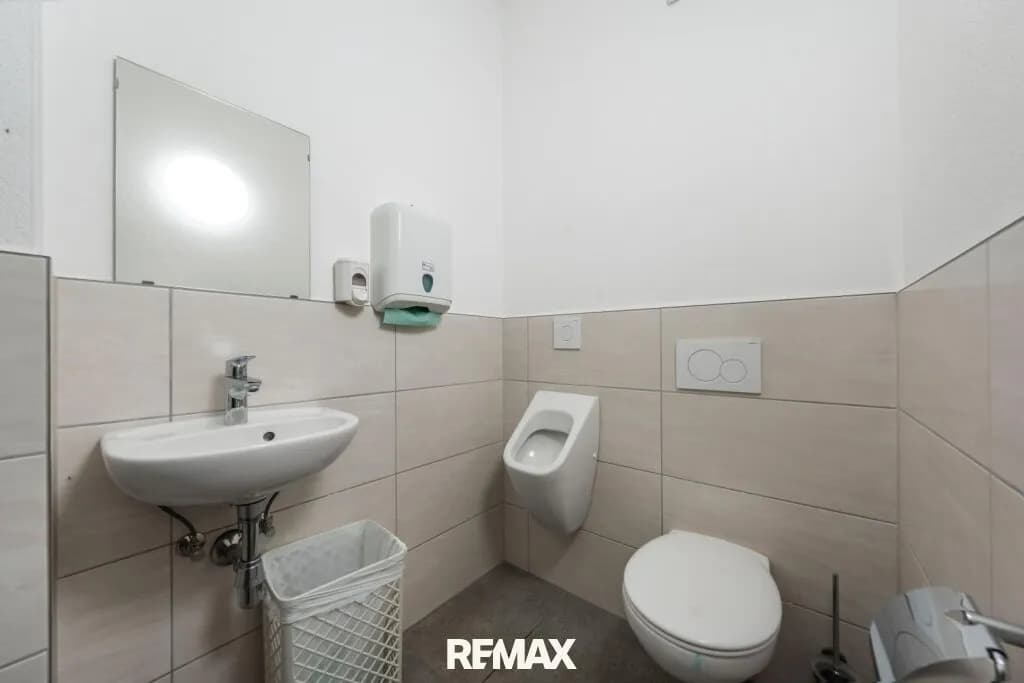 Gewerbeimmobilie mieten in Kufstein – 2 250 m² – Bild 10 von 10