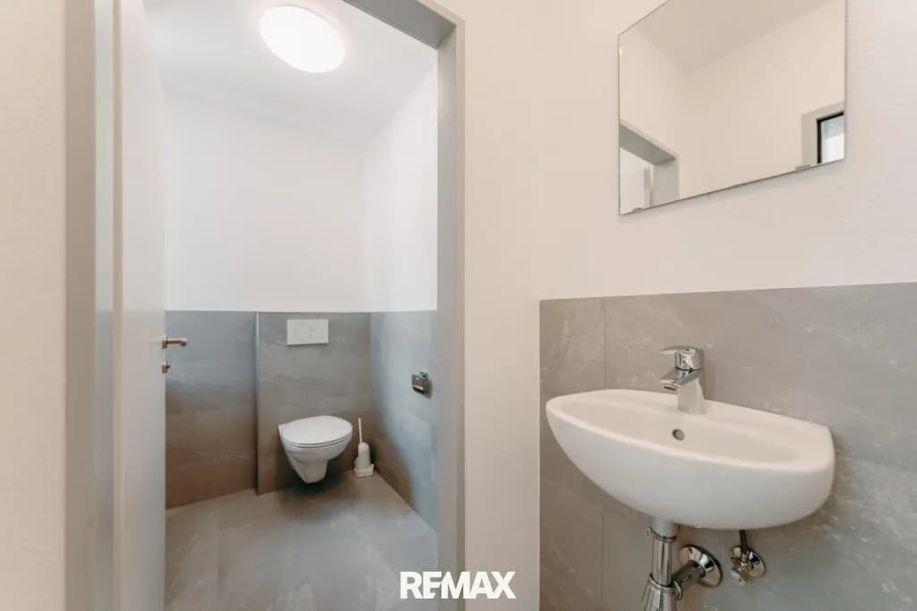 2-Zimmer-Gewerbeimmobilie mieten in Kufstein – 65 m², € 844 – Bild 4 von 6