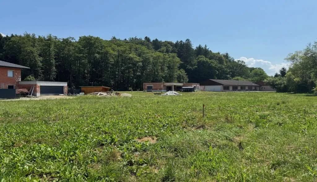 Grundstück kaufen in Leibnitz – 1 032 m², € 77.700