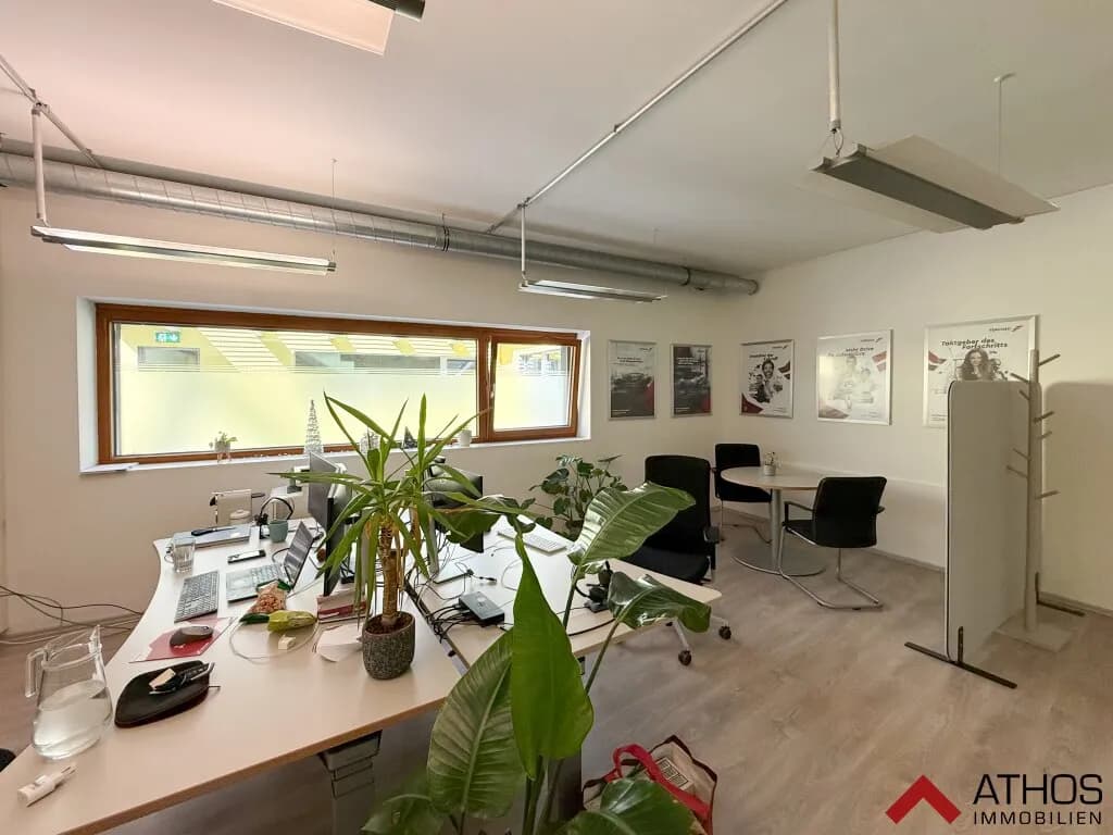 1-Zimmer-Gewerbeimmobilie mieten in Steyr – 28 m², € 329 – Bild 2 von 8