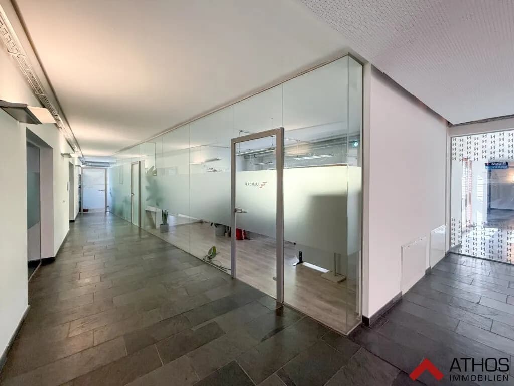 1-Zimmer-Gewerbeimmobilie mieten in Steyr – 28 m², € 329 – Bild 3 von 8