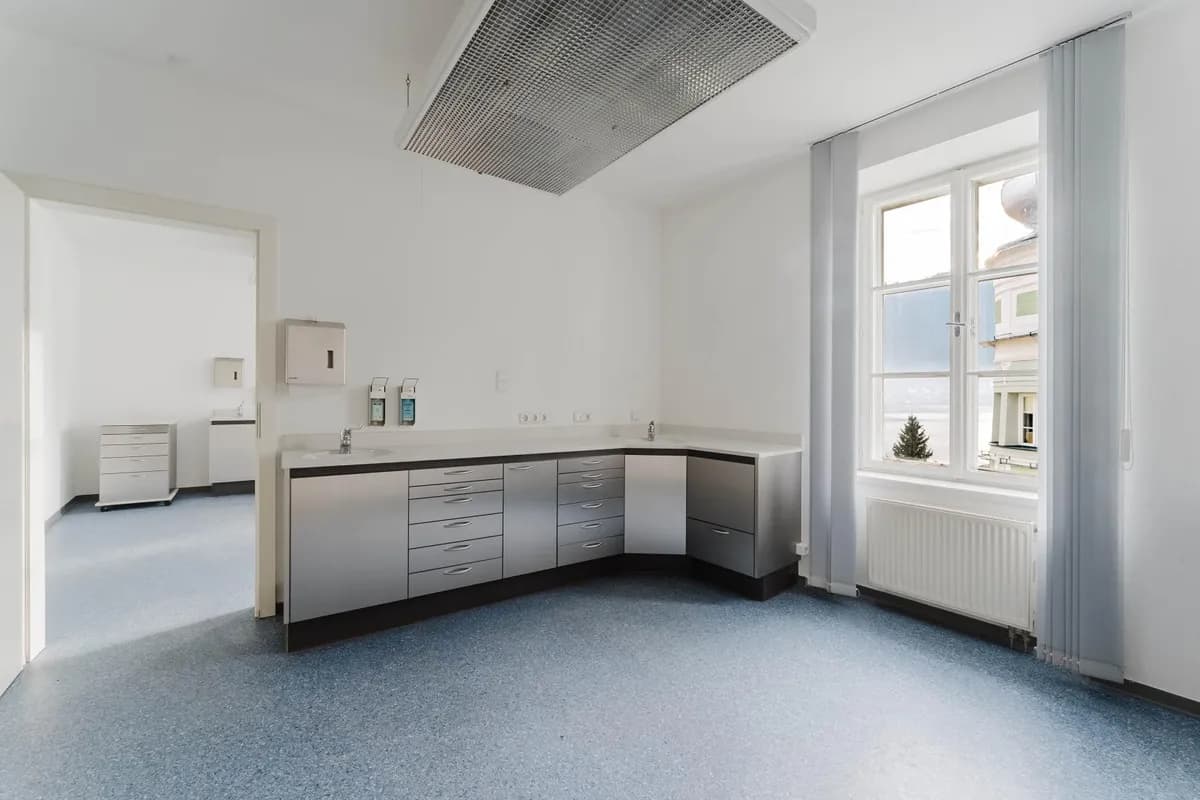 Gewerbeimmobilie kaufen in Gmunden – 846 m² – Bild 21 von 39