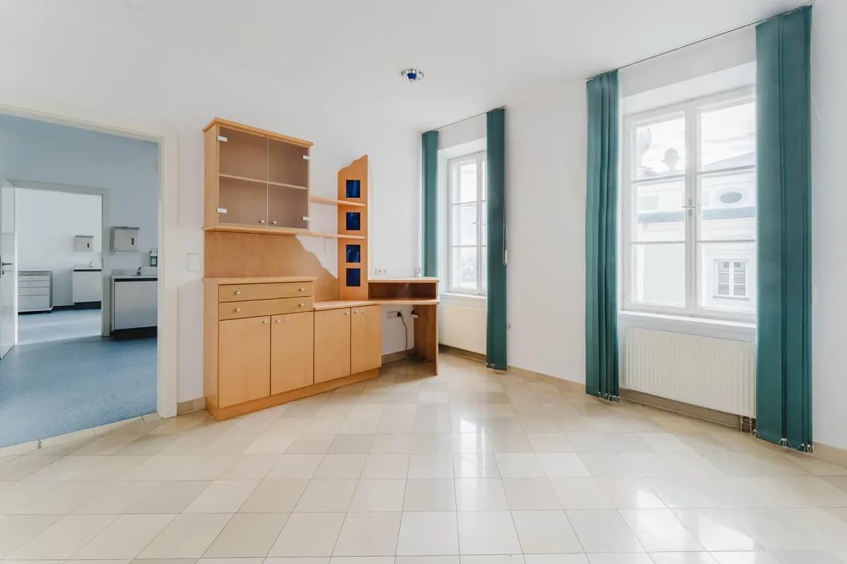 Gewerbeimmobilie kaufen in Gmunden – 846 m² – Bild 22 von 39