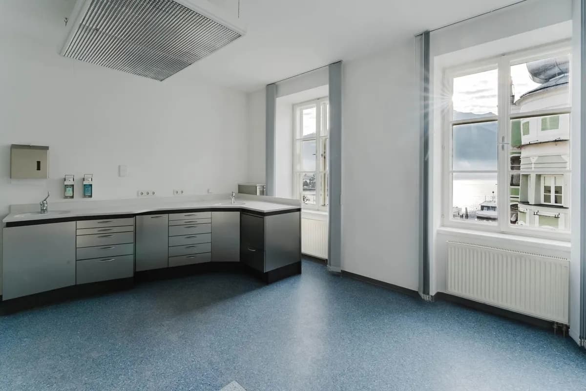 Gewerbeimmobilie kaufen in Gmunden – 846 m² – Bild 23 von 39