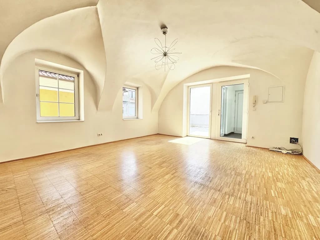 4-Zimmer-Gewerbeimmobilie mieten in Korneuburg – 112 m², € 1.445 – Bild 2 von 11