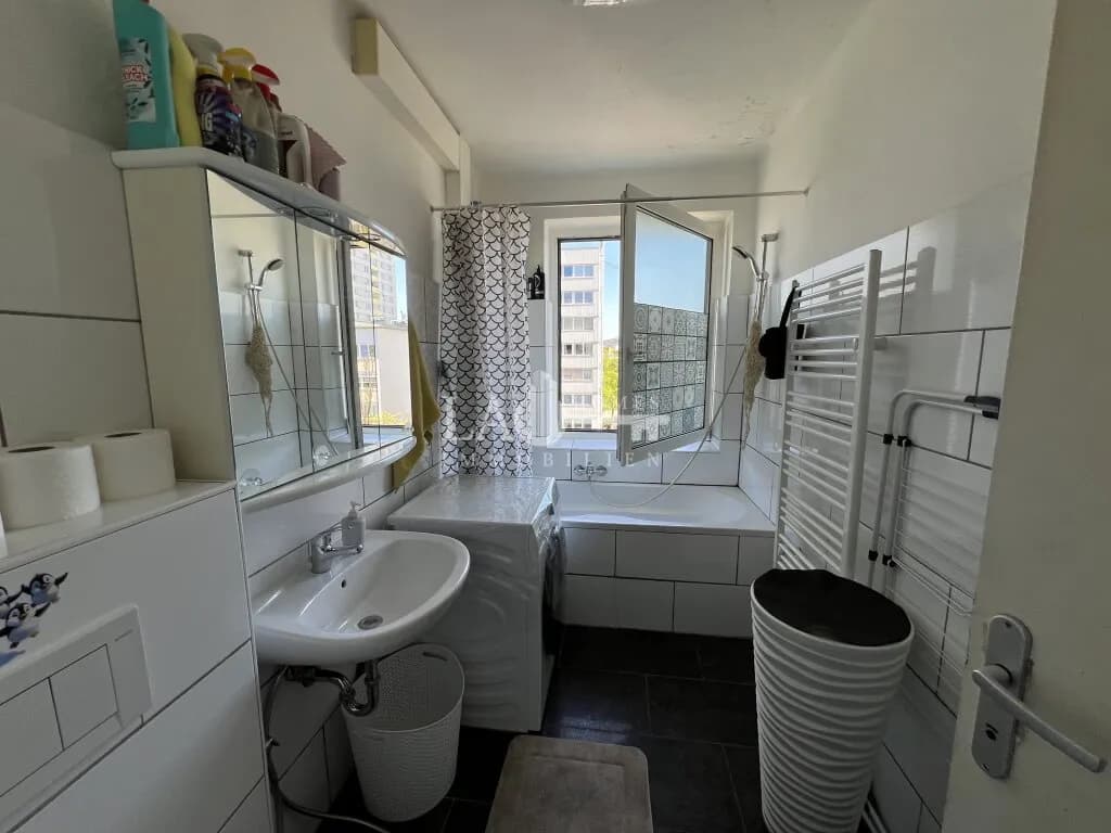 2-Zimmer-Wohnung kaufen in Linz – 56 m², € 170.000 – Bild 3 von 4