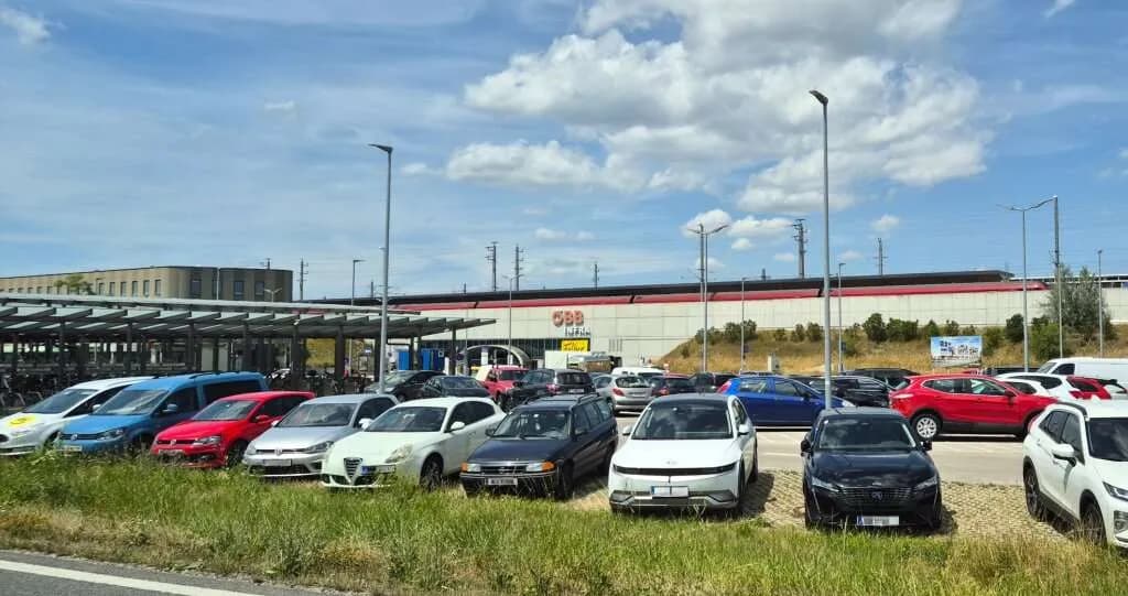 Immobilie kaufen in Tulln – 40 756 m², € 4.890.000 – Bild 4 von 4