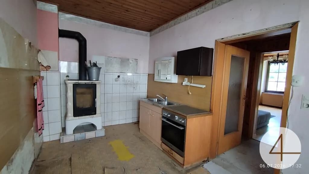 Haus kaufen in Krems Land – 1 238 m², € 250.000 – Bild 2 von 8