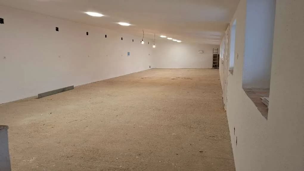 Immobilie mieten in Korneuburg – 140 m², € 400