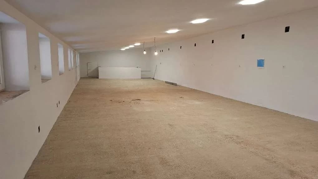 Immobilie mieten in Korneuburg – 140 m², € 400 – Bild 2 von 7