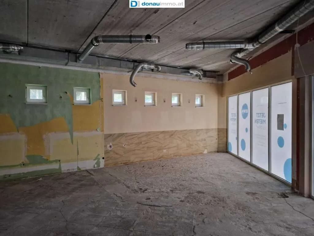 Gewerbeimmobilie mieten in Neunkirchen – 152 m², € 1.579 – Bild 2 von 8