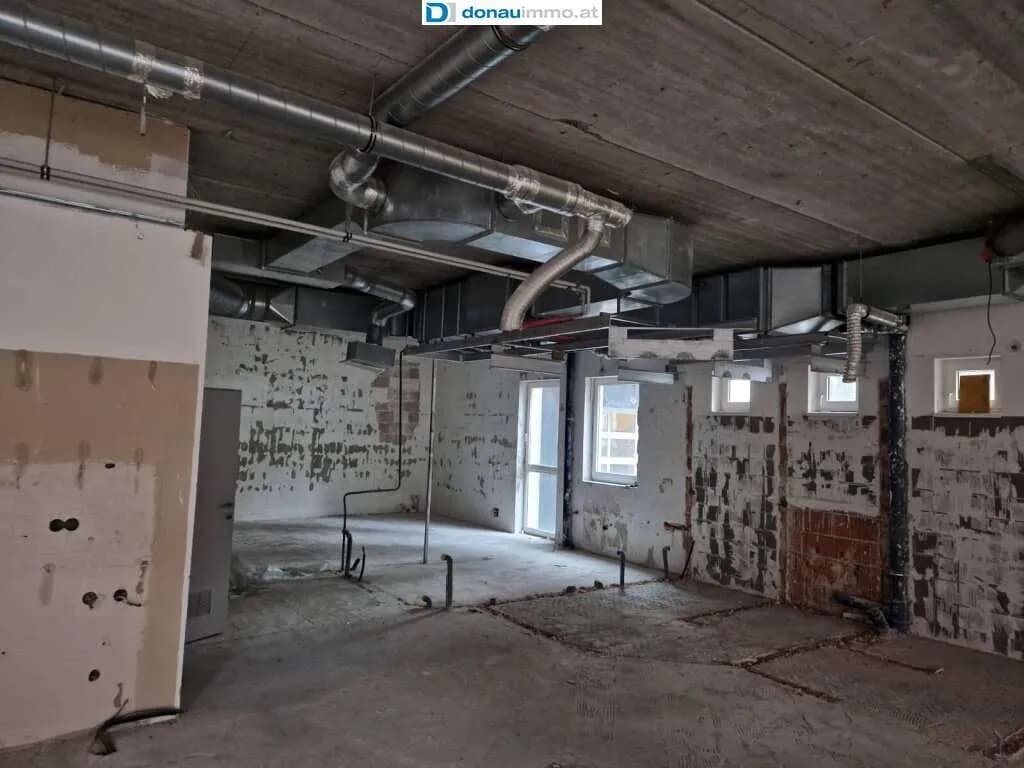 Gewerbeimmobilie mieten in Neunkirchen – 152 m², € 1.579 – Bild 5 von 8