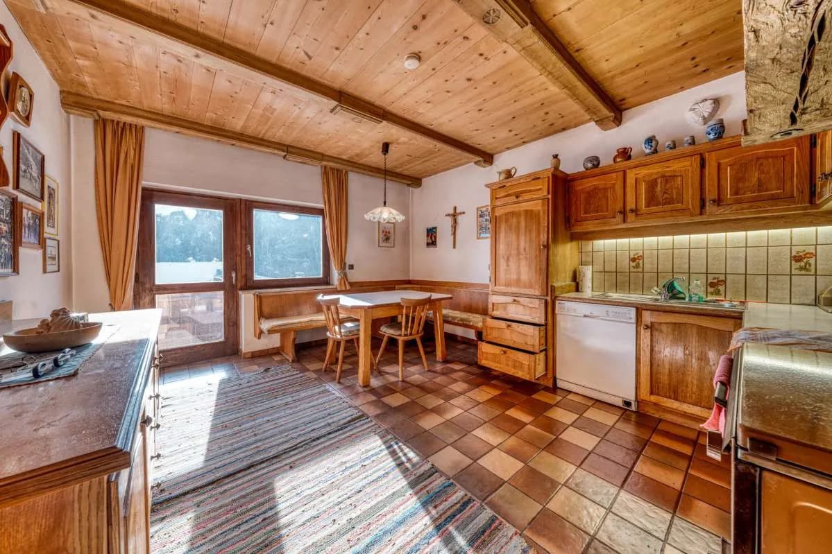 4-Zimmer-Wohnung kaufen in Innsbruck-Land – 160 m², € 350.000 – Bild 8 von 32